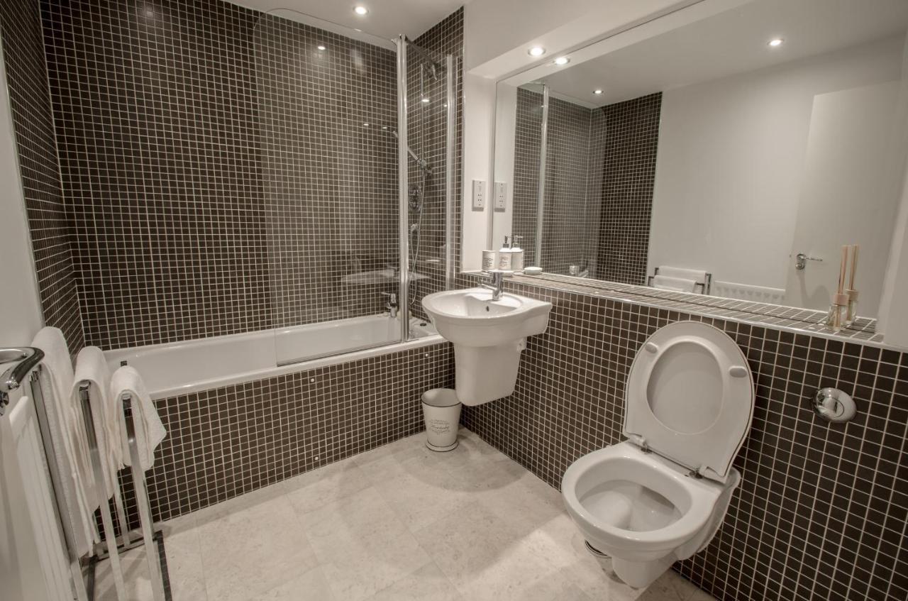 Orange Apartments Polmuir Gardens Only 7 Minutes To City Centre Aberdeen Exterior foto